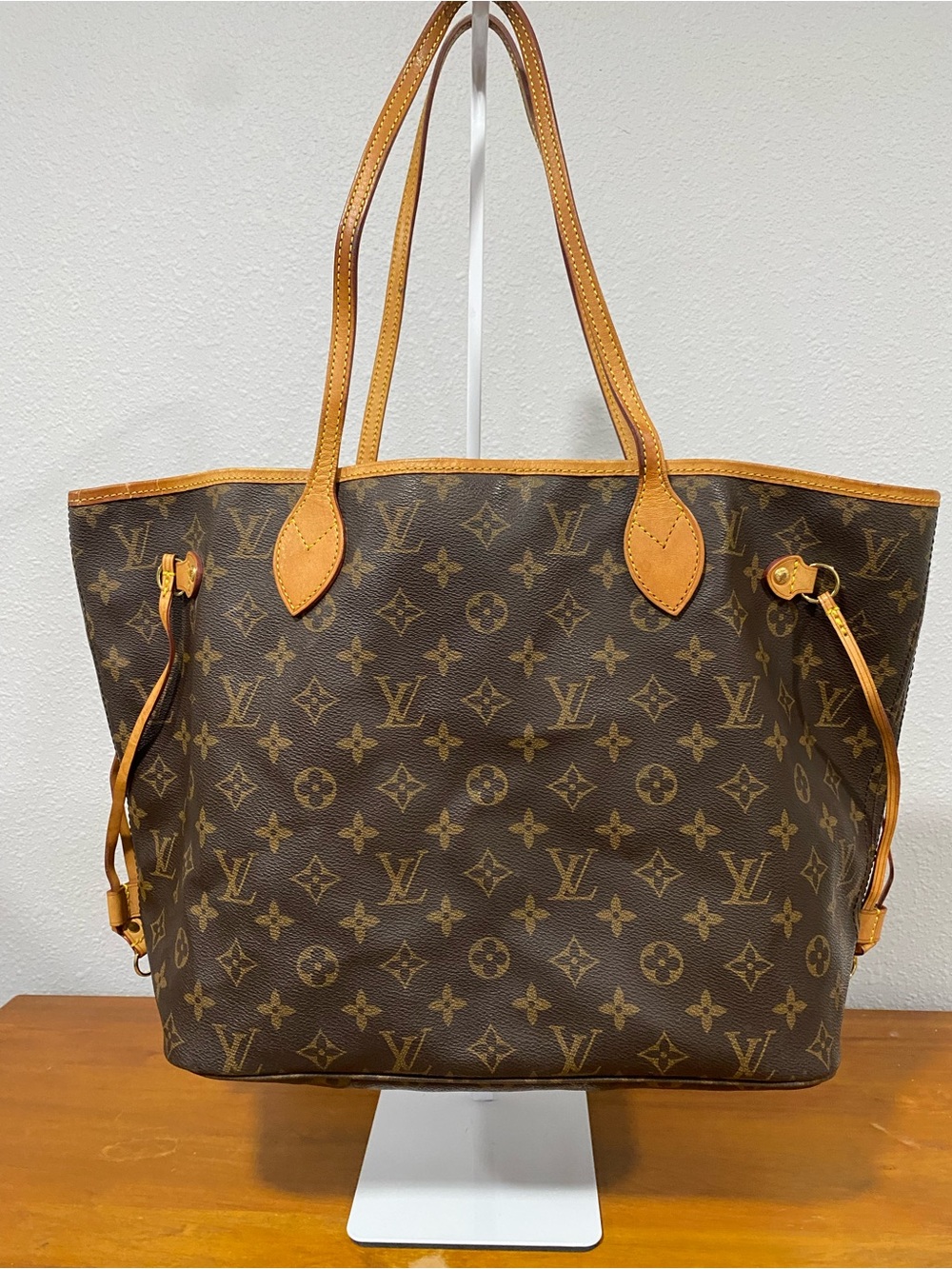Canvas Tote with Leather Trim MM 💐Authenticity Not Guaranteed💐